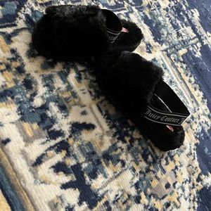 Slipper’s, never worn, size 6, Brand Juice Couture